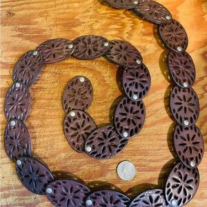 Vintage American Eagle Outfitters Brown Leather Women's Belt, Adjustable